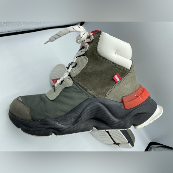 Sorel KINETIC™ RNEGD CONQUEST BOOT NEW Size 7.5 - Picture 8 of 15